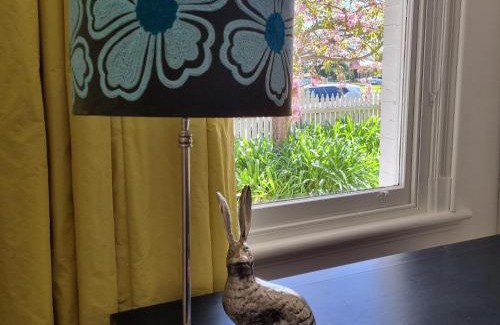 Ballarat East House | Ballarat Heritage Retreat