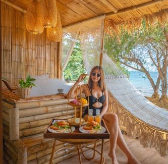 Haad Sang Wan Hotel | Bamboo Seaview Koh Larn with Hottub Balcony No2 Second Floor