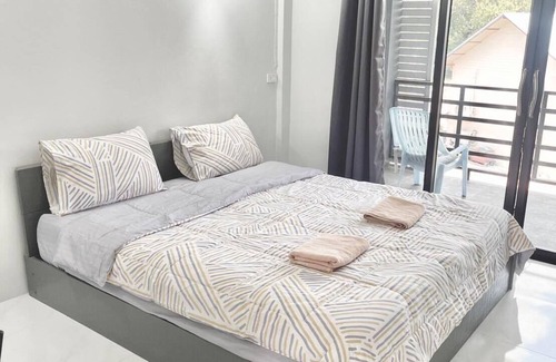 Ban Rai Hotel | Ban Rai Nai Suan