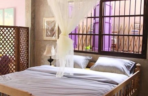 Wat Tha Phra Hotel | Bang Luang House