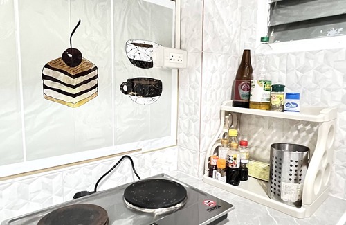 Ban Chang Lo House | Bangkok Private–Cheerful–WFH 4 bedrooms + Parking