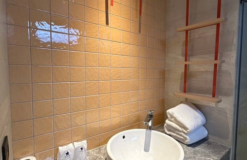 Cha-am Hotel | Banlansuan Resort