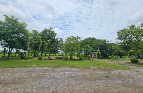 Khanu Woralaksaburi House | Bansuankeptawan farmstay