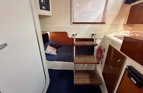 Playa Pobla de Farnals Boat Rental | Barco Alojamiento