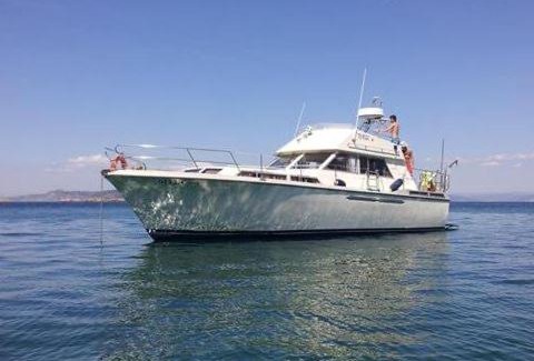 Playa Pobla de Farnals Boat Rental | Barco muy acogedor en Valencia