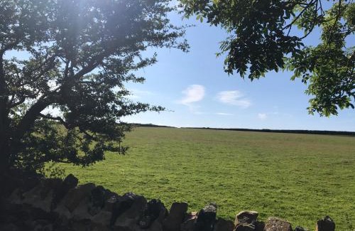 Newborough House | Barn End, 9 Stad Clynnog