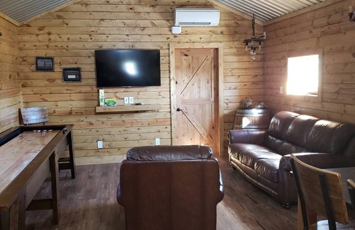 Wise County Other | Barn Loft at Private Retreat - Horses Welcome