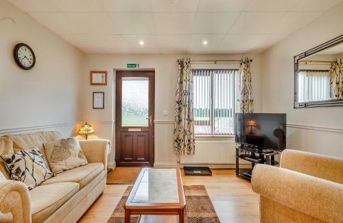 Norwich House | Barn Owl