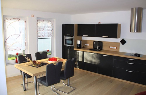 Binz Apartment | * Barrier-free apartment on the ground floor, 2 bedrooms., + Quiet location (dead end)