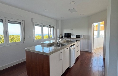 Barrika Ski Chalet | Barrika Sunset House