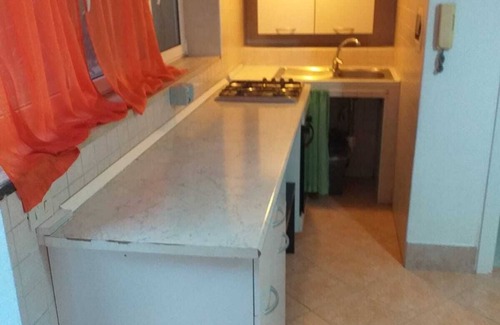 Isola Sacra Apartment | Basement suite sleeps 4 with kitchenette