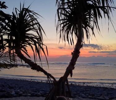 Hu'u Villa | Batu Bulat Villa Lakey Peak