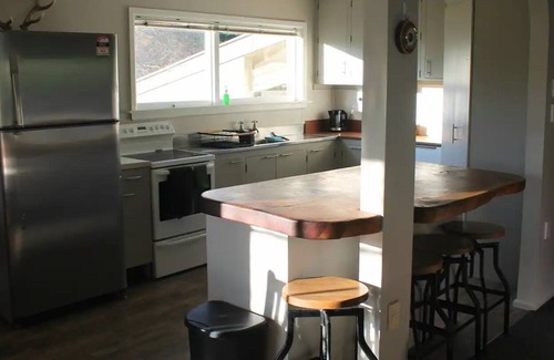 Mackenzie Country House | Bauchops Hill Station Farmstay