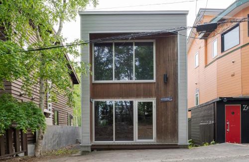 Hirafu House | Baw Baw Sansou