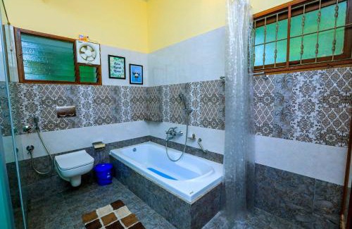 Heritage Town House | Bay Homes 2BHK WT Bathtub Near Rock Beach