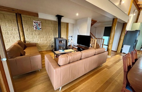 Binalong Bay House | BAY OF FIRES SEACRET Beach House in private bush acreage, with ocean views