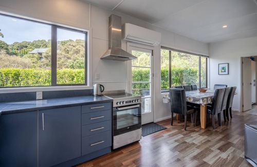 French Farm House | Bay View - Tikao Bay Holiday Home