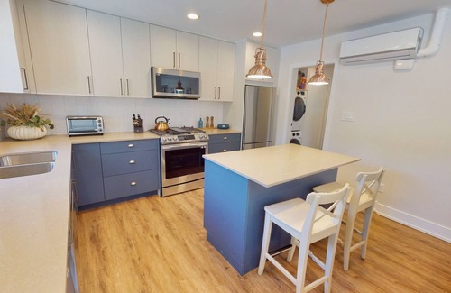 Lund Cottage | Bayside Cottage - Paradise by the Sea