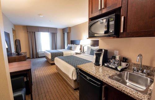 Courtenay Hotel | Bayview Hotel