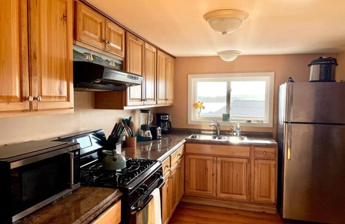 Stonington Apartment | Bayview House 1br 2ba Stunning Harbor Views