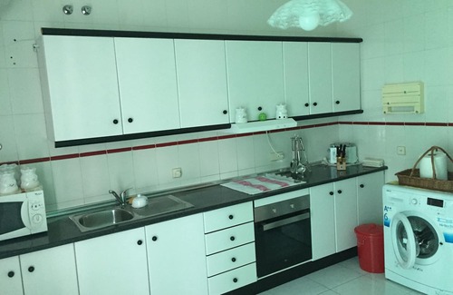 Vista de los Angeles-Rumina House | BEAUTIFUL HOUSE ABOUT 100 METERS FROM THE BEACH.