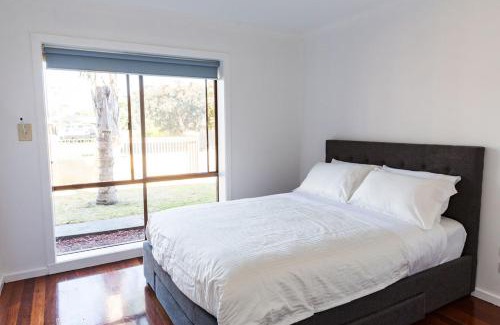 Capel Sound House | Beach Bliss Poolside Paradise