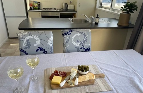 Papamoa Beach House | Beach Break Papamoa-Beachfront