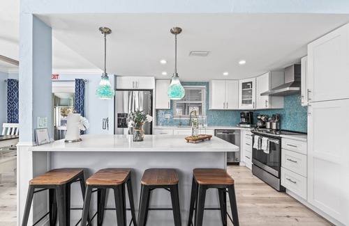 Indian Rocks Beach House | Beach Escape - Private Pool - Walk to the beach