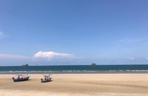 Lat Phrao Apartment | Beach front in Hua Hin Khao Tao