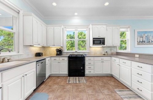 Plantation House | Beach Happy: Gorgeous Gulf Views, Private Pool, Pet Friendly, Plantation