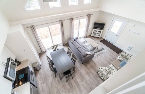 Savage Harbour Cottage | Beach House across from Savage Harbour Beach with Spectacular Ocean View!