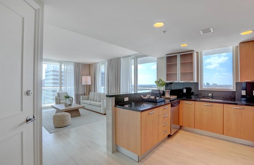 Central Beach Resort | Beach House Fort Lauderdale, a Hilton Resort