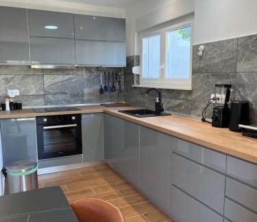 Silo House | Beach House Oliveglia (duplex house - 1st row to the sea)