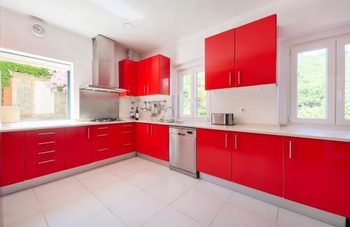 Nossa Senhora da Anunciada House | Beach & Nature Villa with Amazing Pool by TimeCooler