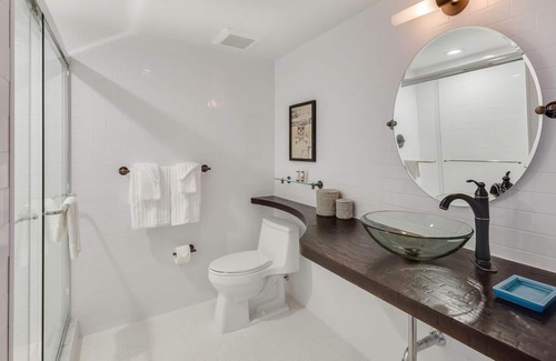 Lauderdale-by-the-Sea House | Beach Vacation! 4 Spacious Units Near El Prado Park, Water Sports, On-site Pool