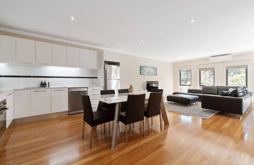 Safety Beach Apartment | Beach Walk Apartment