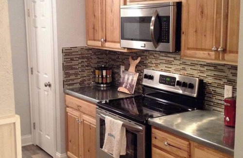 Mount Pleasant Condo | Beachburgh, a cozy coastal retreat on Shem Creek