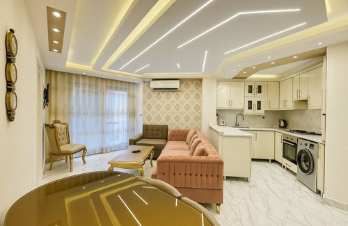 Al-Manasrah Ski Chalet | Beachfront Chalet in Porto Said with