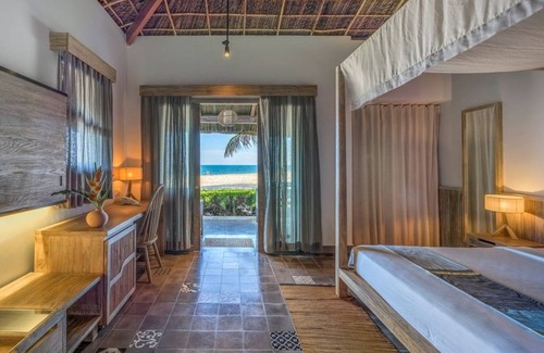 Central Mui Ne Beach Resort | Beachfront Bungalow - One Bedroom Resort, Sleeps 2