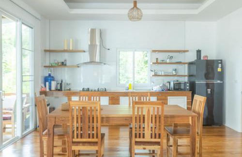 Chaloklum Villa | Beachfront 2BR Villa w Private Pool