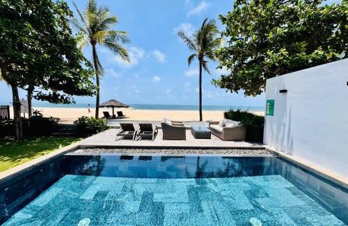Phuoc Thuan Villa | Beachfront 4 Bedrooms private pool villa Sanctuary Ho Tram resort