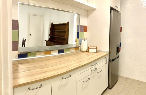 Vista de los Angeles-Rumina Apartment | Beachfront apartment in residential with pool