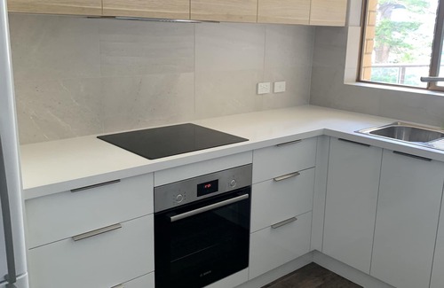 Glenelg Apartment | Beachfront at Glenelg