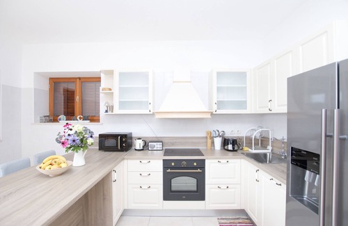 Stikovica House | Beachfront Villa Nena