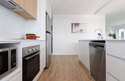 Bridport House | Beachside Bliss in Bridport