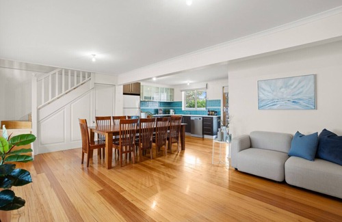 Tootgarook House | Beachside Home Tootgarook 4Bd 2Bth Just Steps to the Sand!