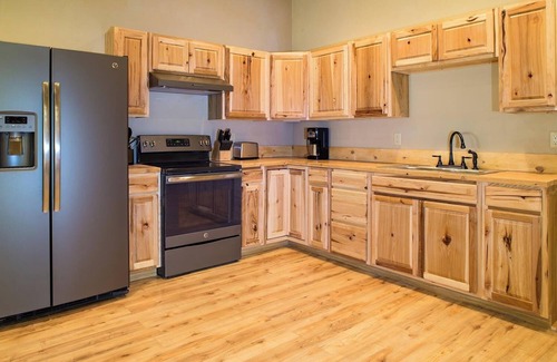Whitefish House | Bear Bunkhouse at Star Meadows Ranch