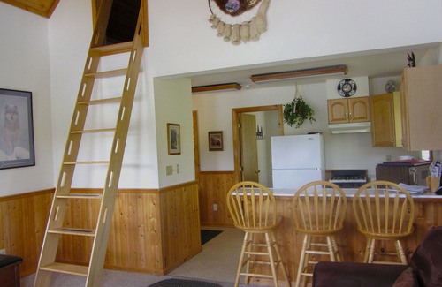 Cordova House | Bear Country Lodge #1