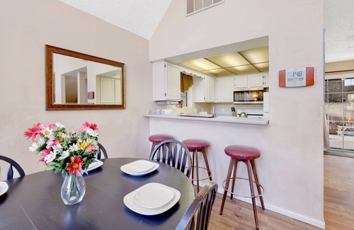 Big Bear Lake Cabin | Bear Mountain Resort Chalet - Walk to Ski/Golf/Hiking- Essentials Included