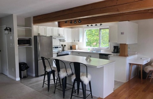 Stewart House | Bearvalley Guesthouse